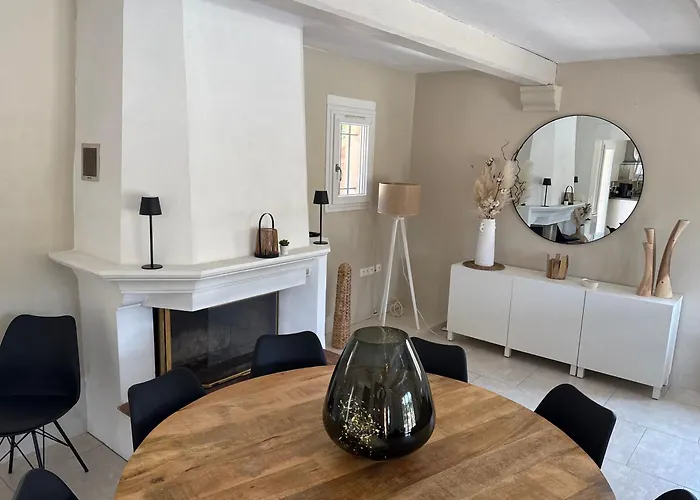 בית נופש La Massilia *